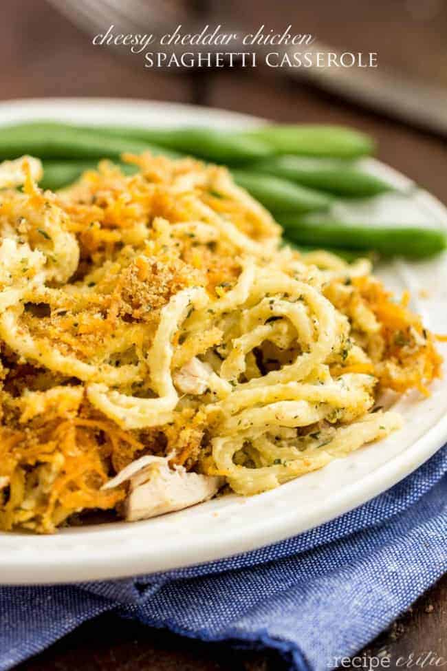 Cheesy Cheddar Chicken Spaghetti Casserole | The Recipe Critic