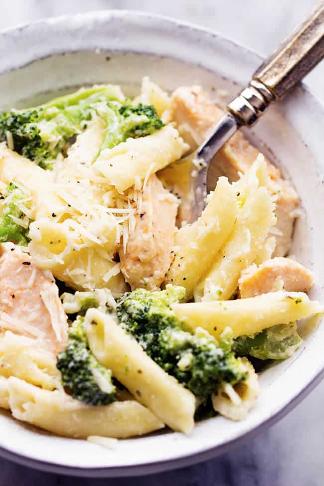 Cooking recipes wow!: Three Cheese Chicken Broccoli Alfredo