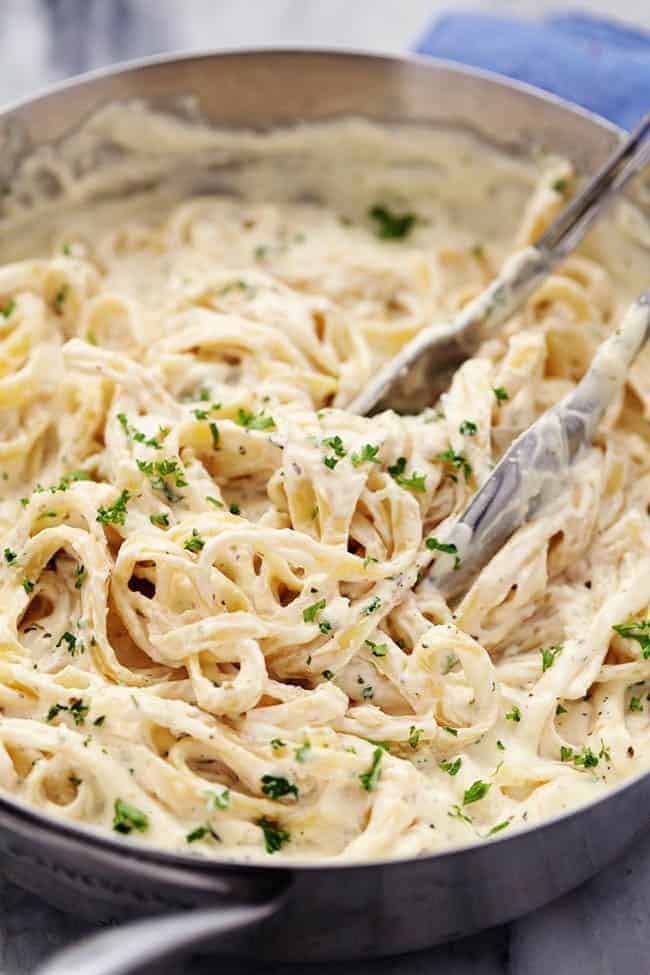 Alfredo Sauce With Cream Cheese And Heavy Cream at Lisa Balsamo blog