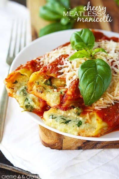 Cheesy Meatless Manicotti - One of the Best Easy Pasta Recipes. The Recipe Critic, Alyssa Rivers.