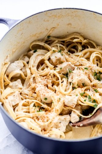 One Pot Cajun Chicken Alfredo Pasta | The Recipe Critic