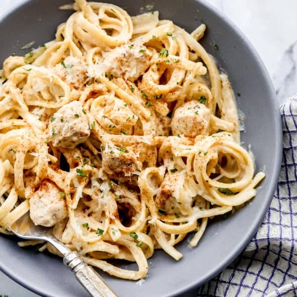 One Pot Cajun Chicken Alfredo Pasta | The Recipe Critic