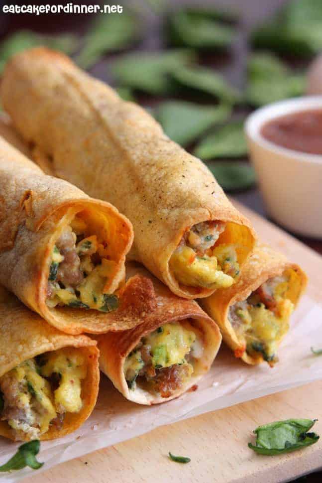 Baked Sausage, Spinach, and Egg Breakfast Taquitos