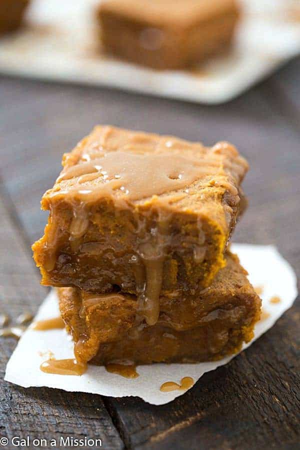 Pumpkin Pie Caramel Blondies - Rich, gooey and the perfect fall dessert!