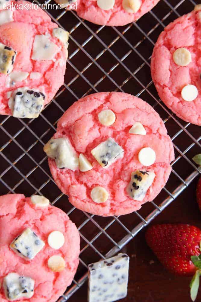 Strawberry Cookies 'n Cream Cookies on a cooling sheet.