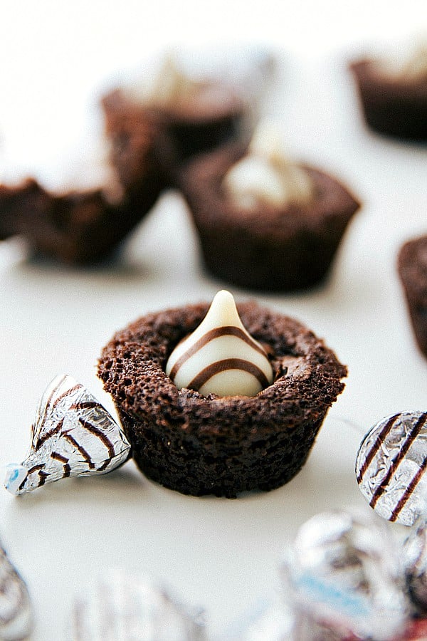 Chocolate Filled Mini Brownie Bites - 26