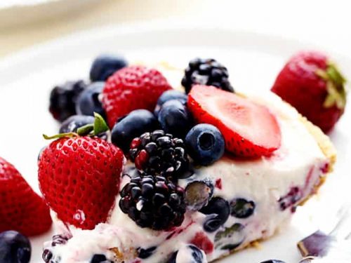 Thick & Creamy Cheesecake Recipe - Creations by Kara