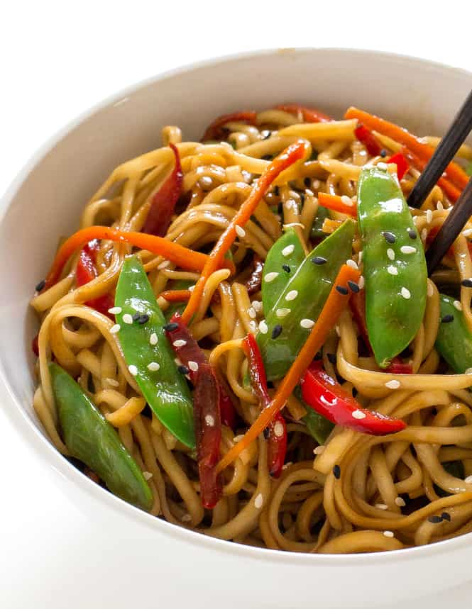 vegetable lo mein in a bowl.