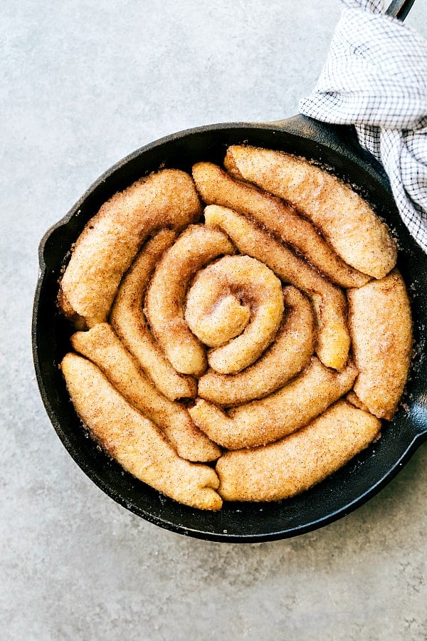 Skillet Maple Bacon Cinnamon Roll - 4