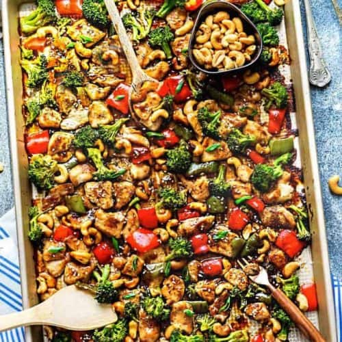 https://therecipecritic.com/wp-content/uploads/2017/04/Sheet-Pan-Cashew-Chicken-1-e1491914260409-500x500.jpg