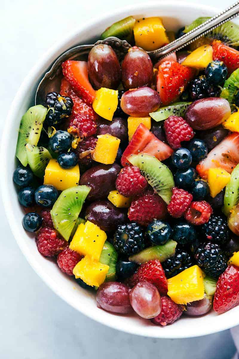 Blackberry Lime Fruit Salad | The Recipe Critic