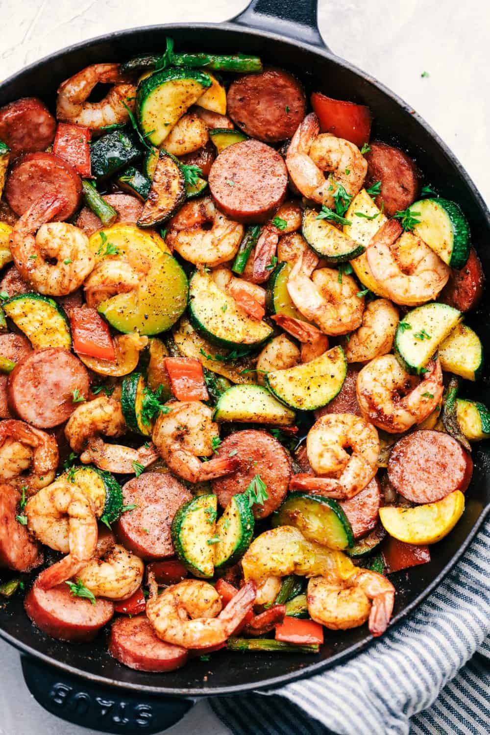 Cajun Shrimp and Sausage Vegetable Skillet | The Recipe Critic