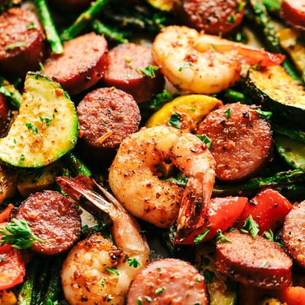 Cajun Shrimp and Sausage Vegetable Skillet | The Recipe Critic