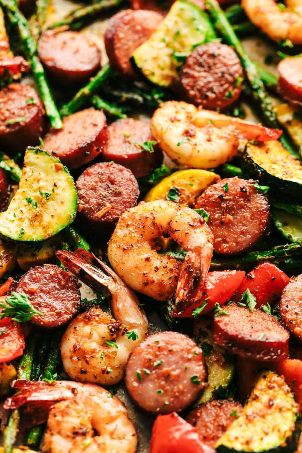 Cajun Shrimp and Sausage Vegetable Sheet Pan | The Recipe Critic