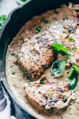 Easy Creamy Herb Chicken | The Recipe Critic - GetSlimThin