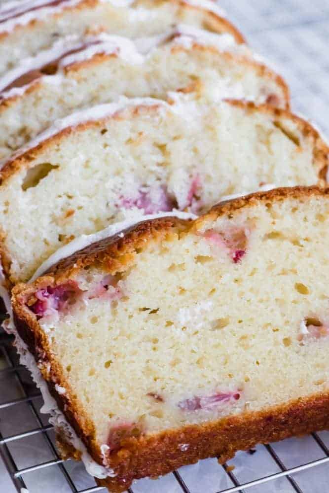 Strawberry Pound Cake | The Recipe Critic