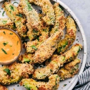 Crispy Garlic Avocado Fries (Baked) | The Recipe Critic