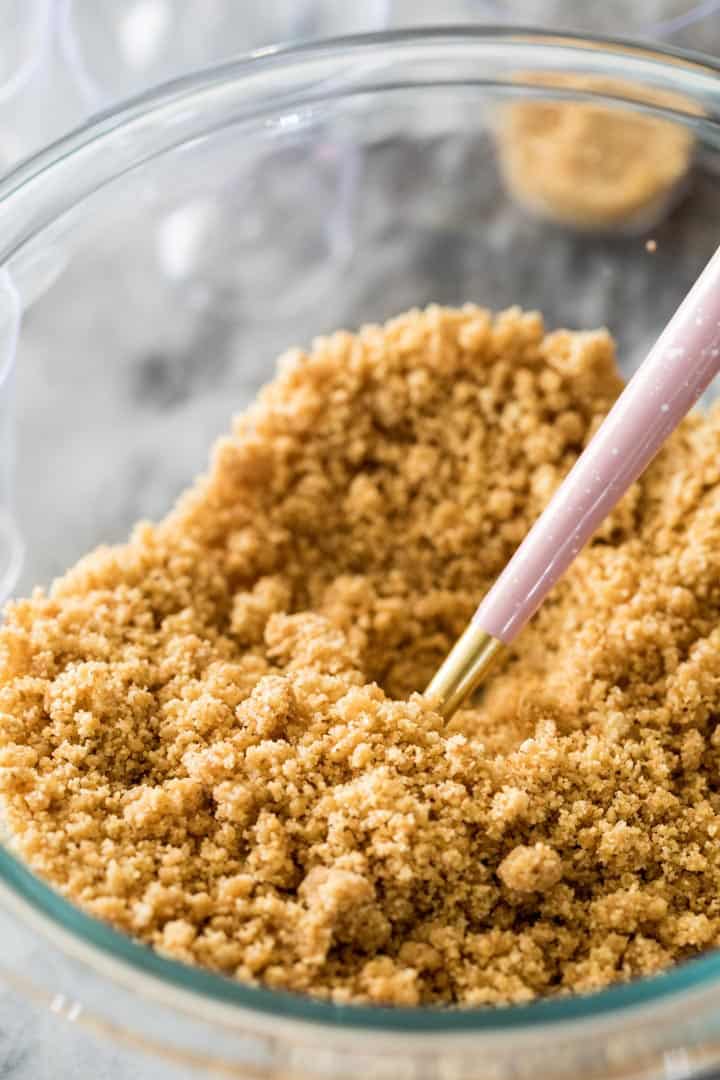 Graham cracker crust for cheesecake dessert cups