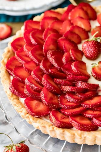 Strawberry Tart | The Recipe Critic