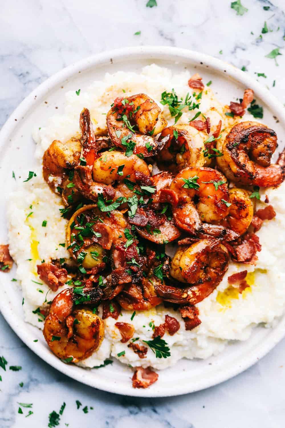 Cajun Garlic Shrimp and Grits - Recipe Ocean