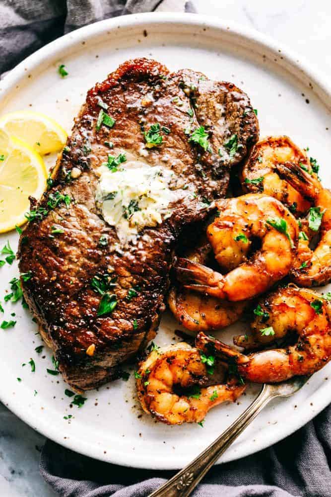 Garlic Butter Grilled Steak And Shrimp 