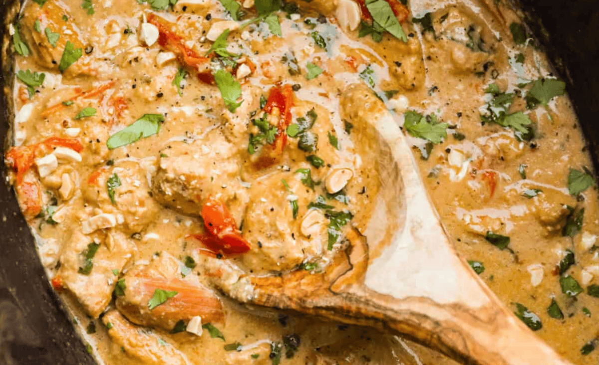 Slow Cooker Thai Peanut Chicken - The Recipe Critic