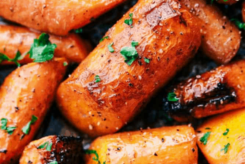 Roasted Brown Butter Honey Garlic Carrots | The Recipe Critic