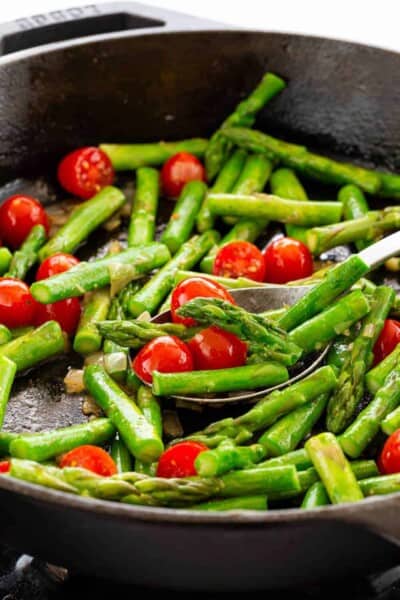 Shrimp and Asparagus Skillet | The Recipe Critic