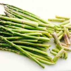 Grilled Asparagus Recipe (w/ Parmesan & Garlic) | Cook & Hook
