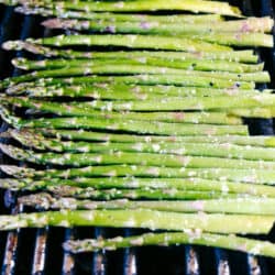 Grilled Asparagus Recipe (w/ Parmesan & Garlic) | Cook & Hook