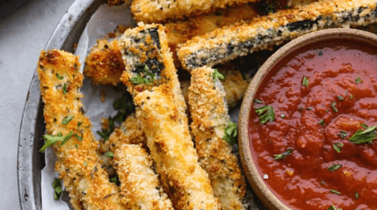 Crispy Baked Zucchini Fries | The Recipe Critic