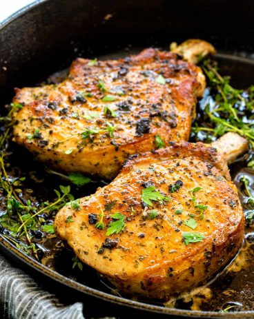 Smothered Pork Chops | The Recipe Critic