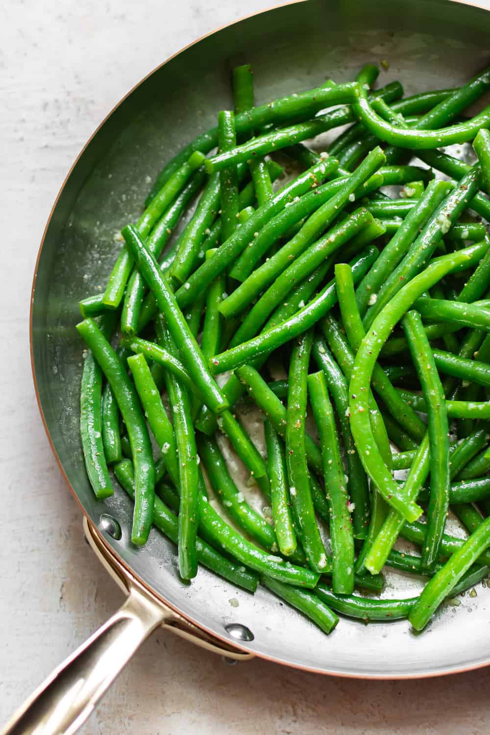 Garlic Butter String Beans in a pan