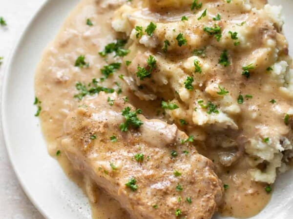 slow cooker pork chops with mashed potatoes and gravy