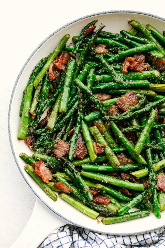 Saut ed Garlic Asparagus with Bacon Recipe - 64