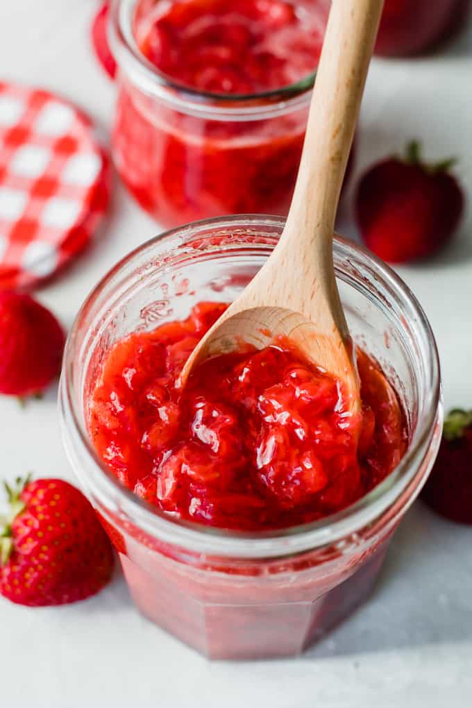 Fresh Strawberry Jelly Recipe - Tringart