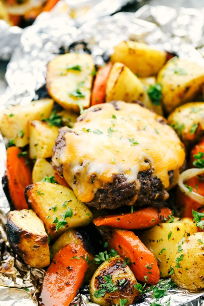 Beef and Veggie Foil Dinner Packets - Completely Delicious