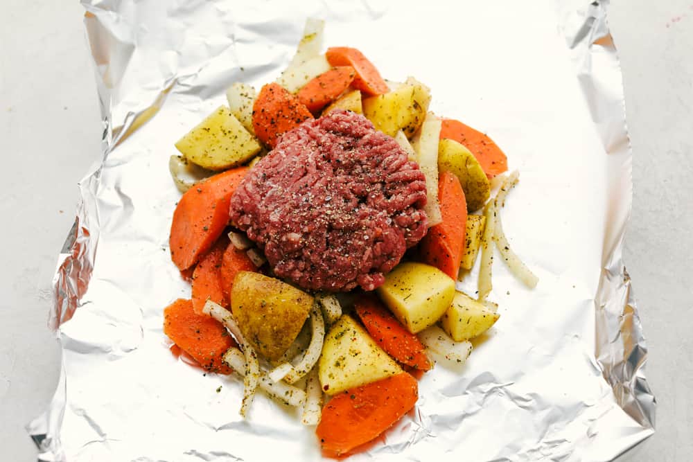 Beef and Veggie Foil Dinner Packets - Completely Delicious