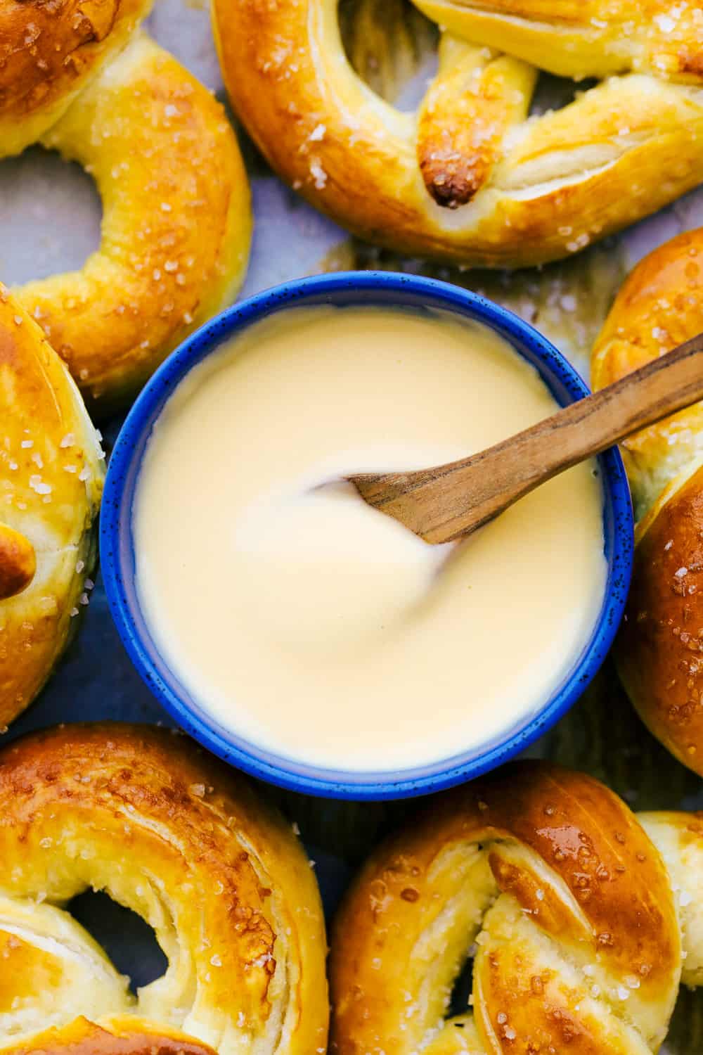 https://therecipecritic.com/wp-content/uploads/2020/07/baked_pretzel_cheesedip.jpg