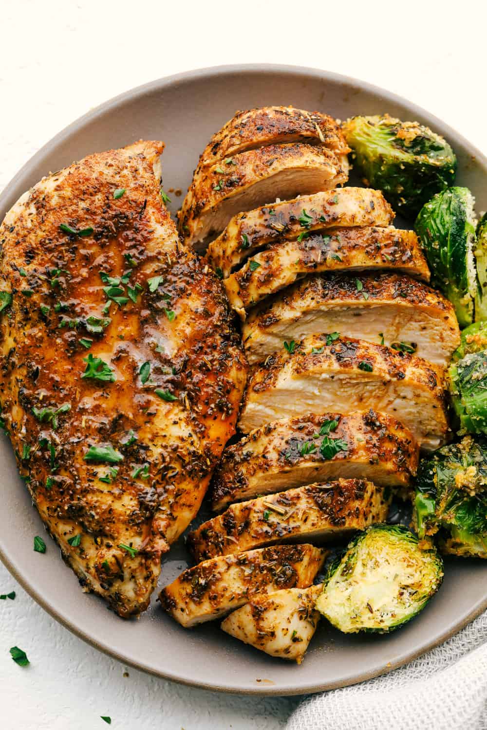 The Best Air Fryer Chicken Breast (Tender and Juicy!) - Detoxil