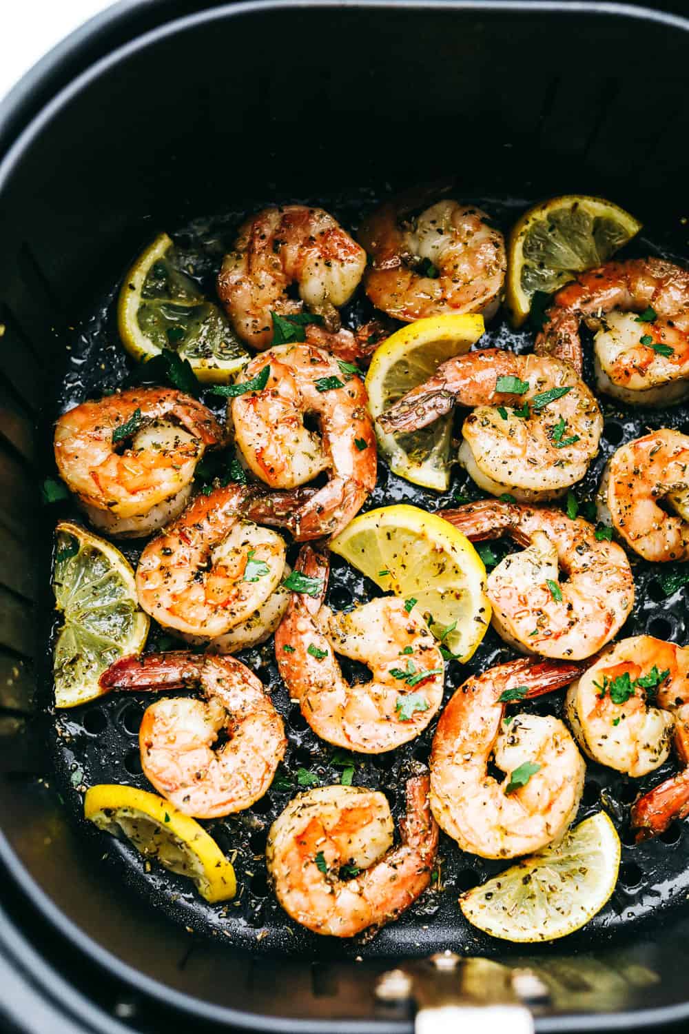 Shrimp with lemons in air fryer.