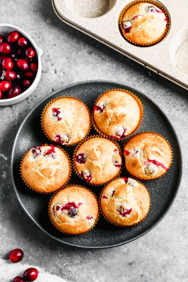 Amazing Cranberry Muffins | therecipecritic