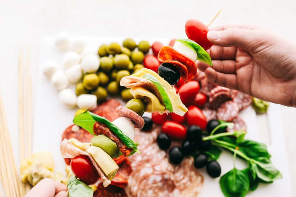 Easy Antipasto Skewers (Italian Hors D'oeurves) - The Suburban Soapbox