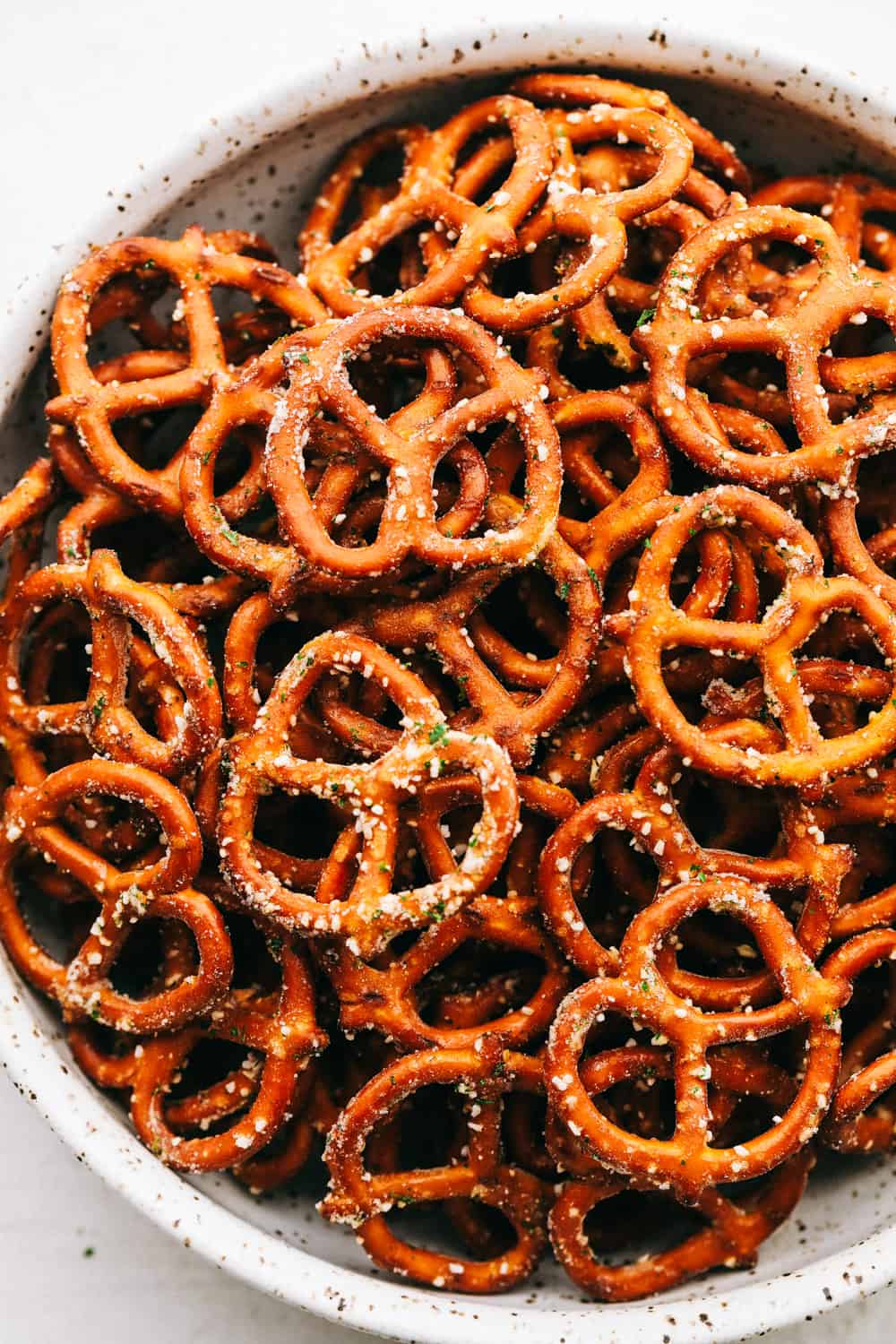 Easy and Addicting Ranch Pretzels - Yummy Recipe