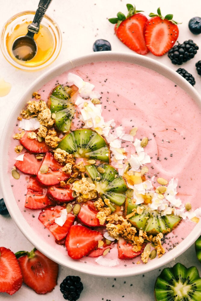 The Best Smoothie Bowl Recipe - 52