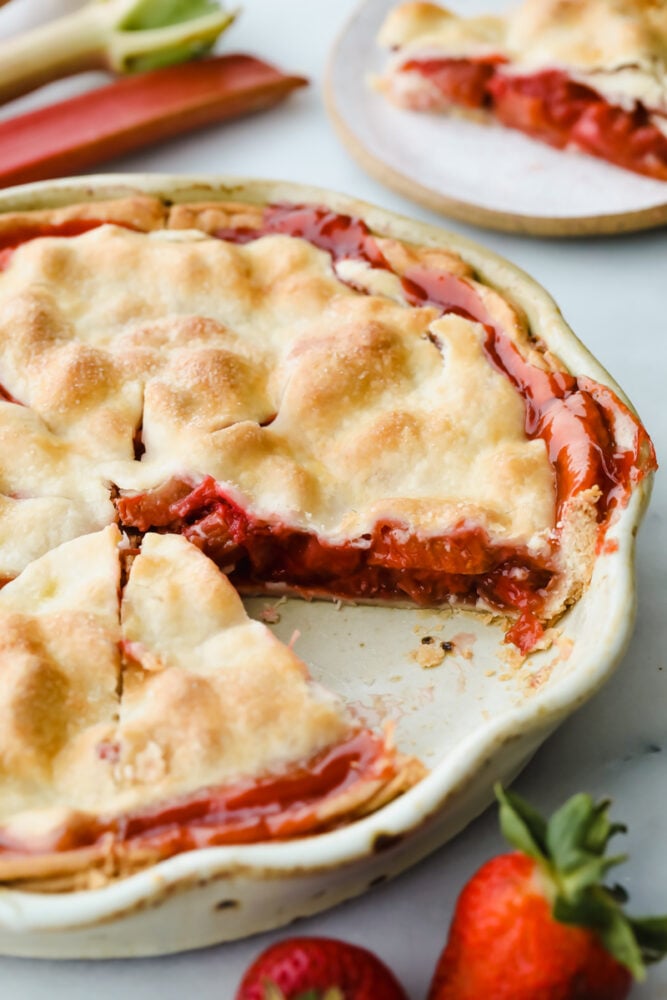 Best Strawberry Rhubarb Pie Recipe - 40