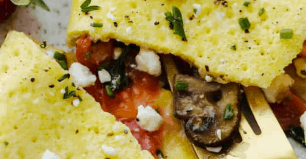 How to Make an Omelet Recipe | The Recipe Critic