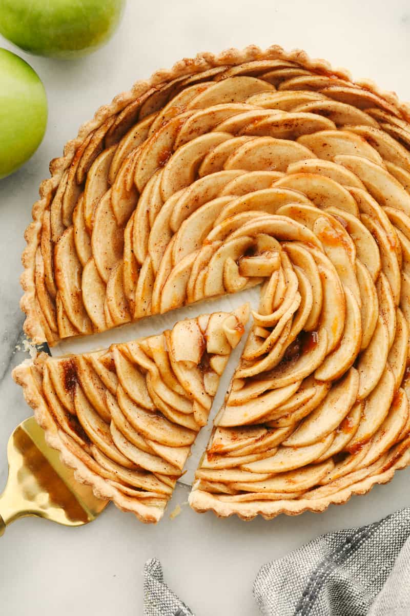 flower apple pie baked