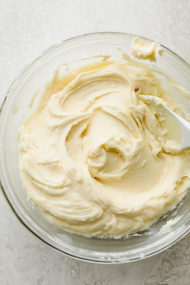 How to Make the Best Cream Cheese Frosting - 44