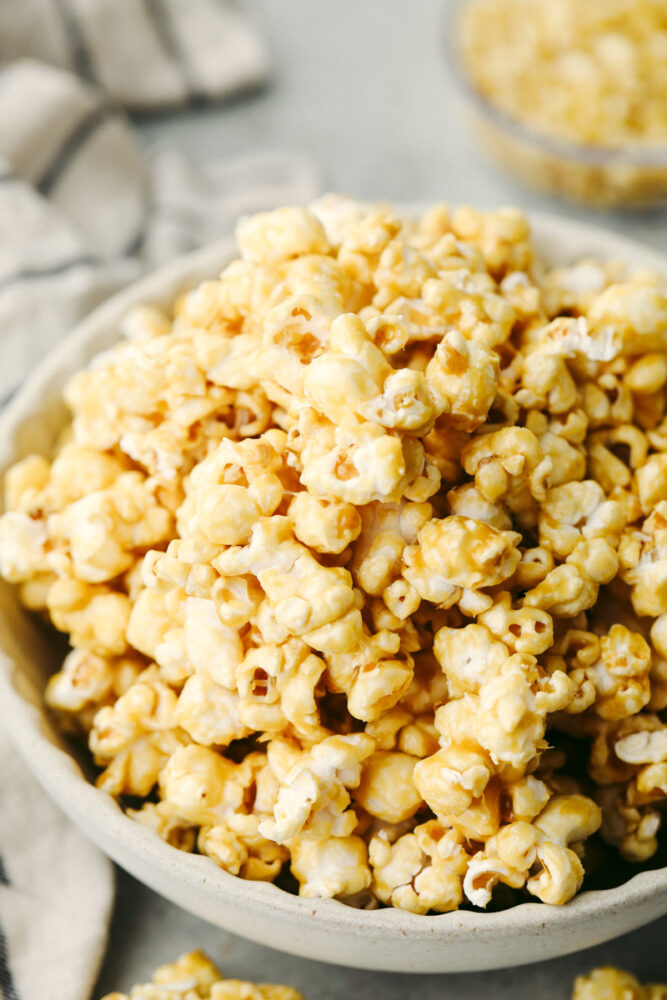 Caramel popcorn in a bowl. 
